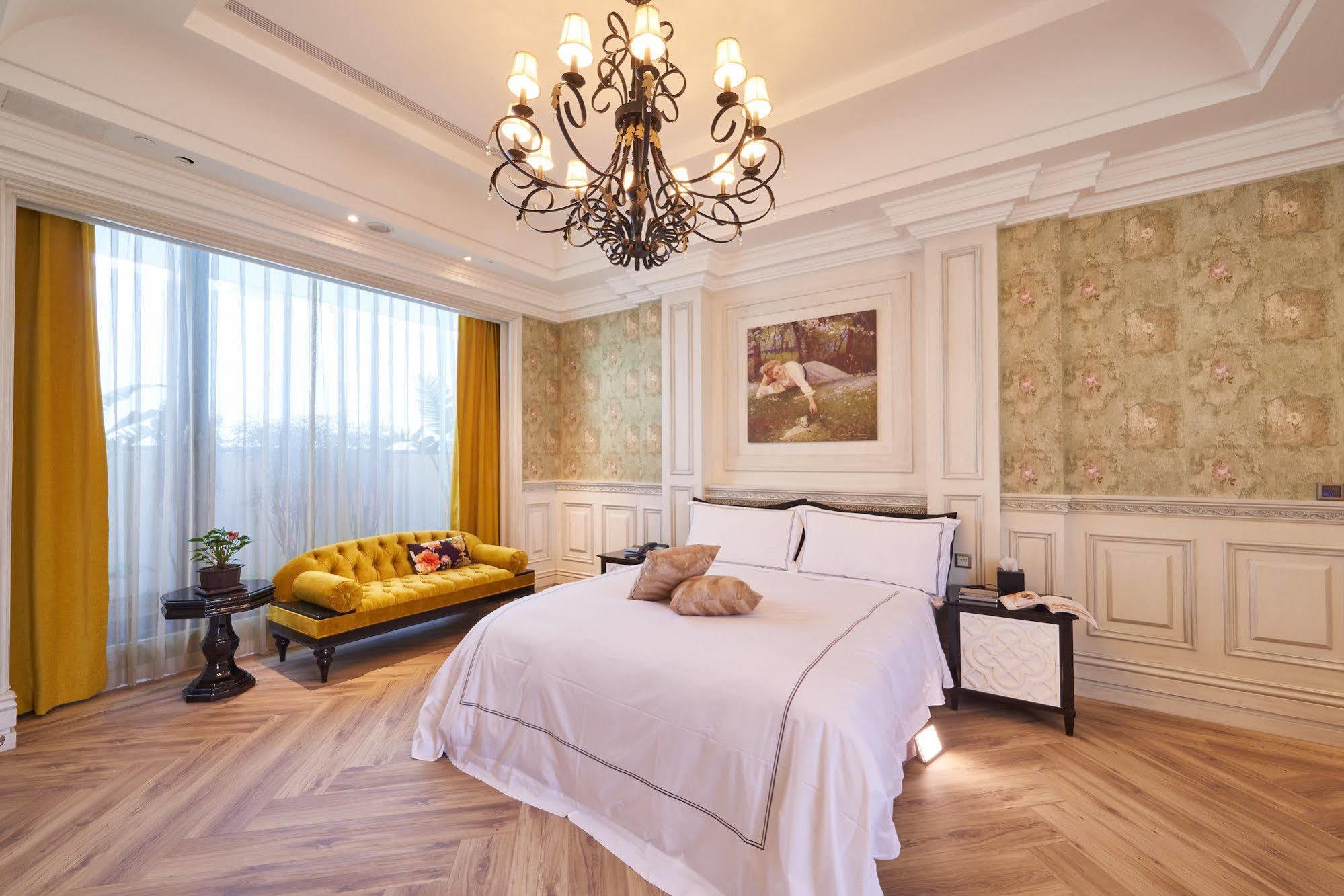 The Castle Ballet Taichung A Boutique Hotel Luaran gambar
